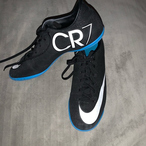 cr7 indoors